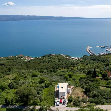 Vila Dina Jesenice Vila Jesenice (Split-Dalmatia)